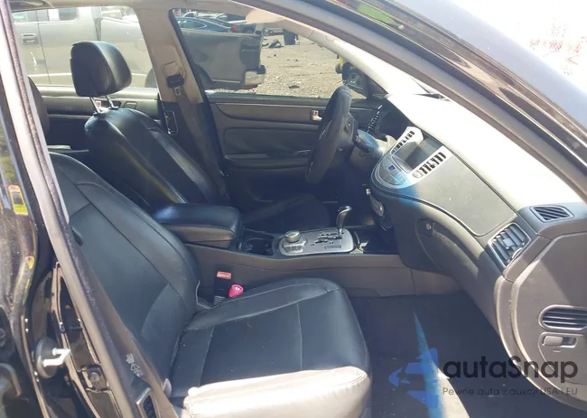 KMHGC4DH1CU167361: 42557043