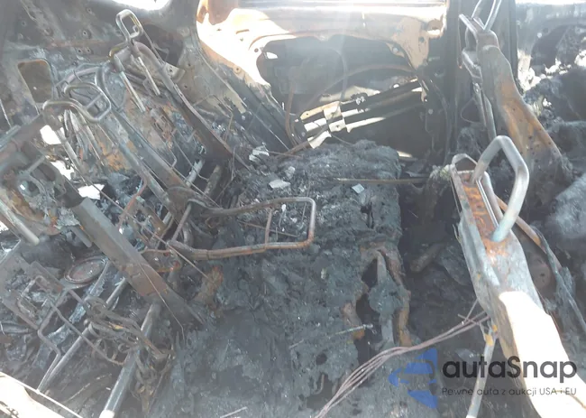 KM8JF3AEXPU178401: 42556242