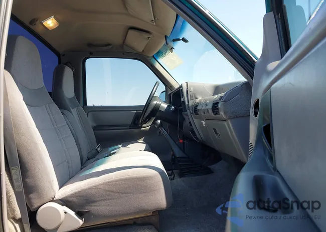 1FTCR10U9RPA88210: 42556243