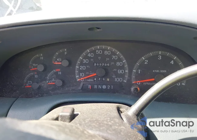 2FTDF0827VCA09915: 42557569