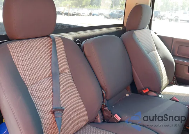 3C6JD6APXCG277074: 42557652