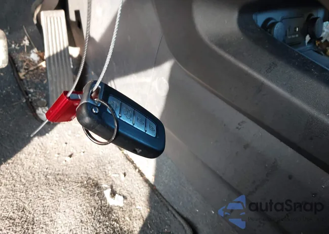 KM8JU3AG2FU118540: 42557743