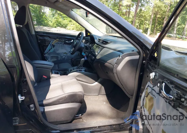 JN8AT2MV5HW251087: 42557800