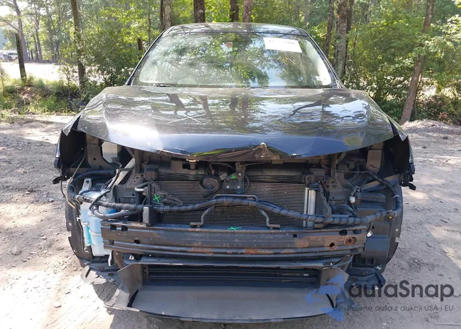 JN8AT2MV5HW251087: 42557800