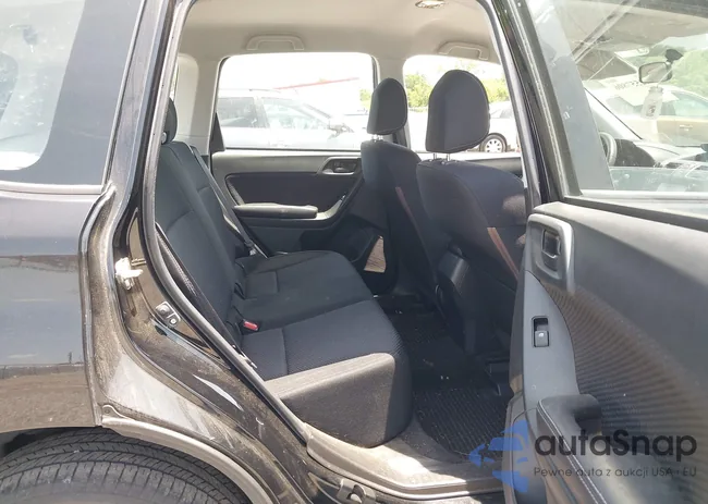 JF2SJAAC2JH595927: 42557806