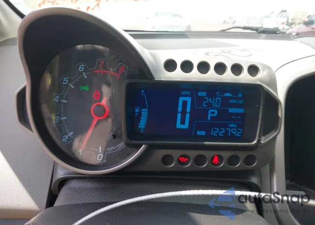 1G1JA6SH1G4101986: 42557864