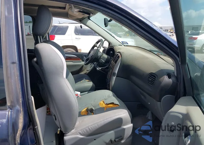 2C4GP64L75R294933: 42558096