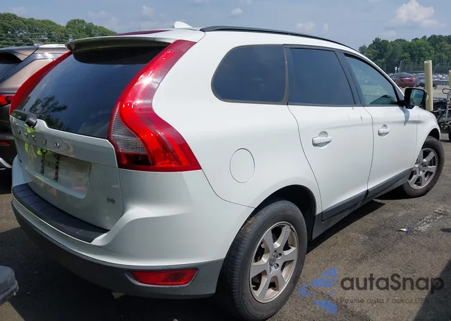 YV4982DL3A2065797: 42557143