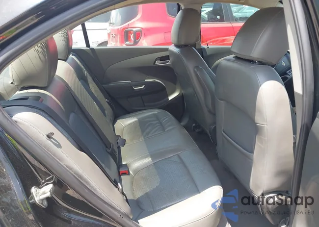 1G1JE5SB7G4135490: 42557182