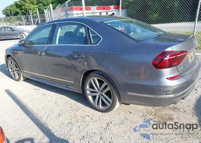 1VWDT7A36HC076095: 42557197