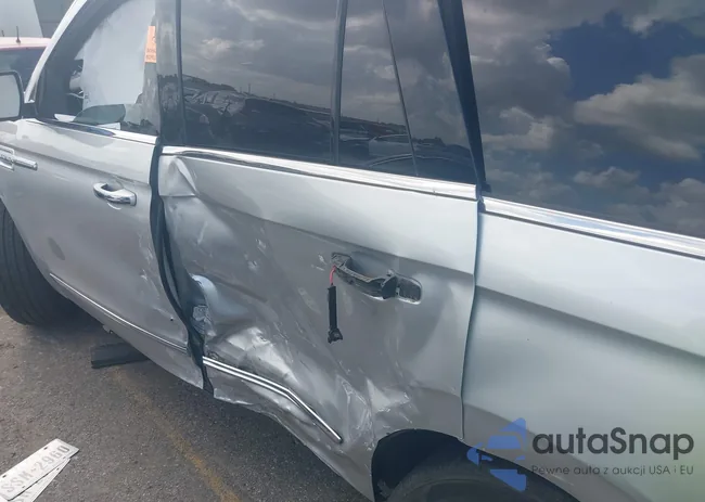 5LMJJ2LT7KEL03858: 42557341