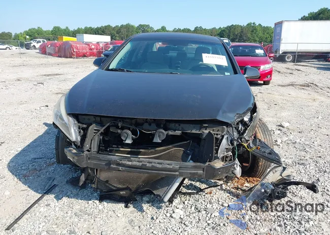 5NPE24AF7HH541927: 42557352