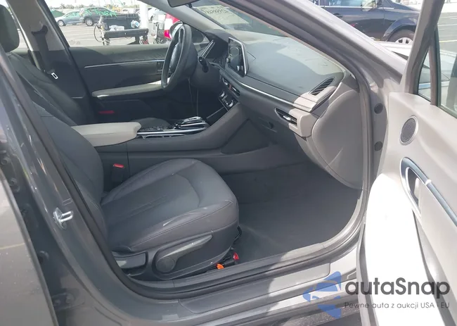 KMHL64JA0NA219600: 42558548