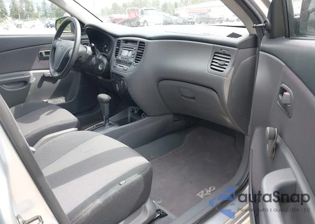 KNADE123766136919: 42558559