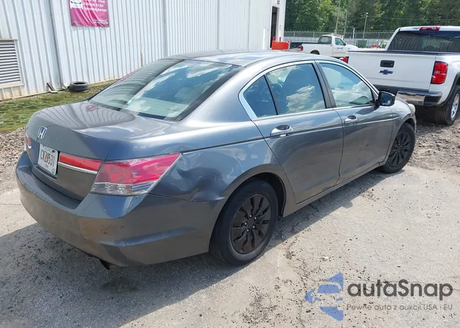 1HGCP2F34CA237998: 42558636