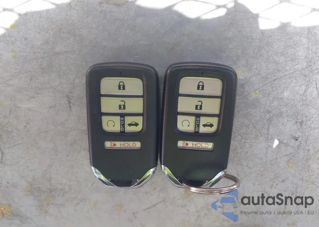 19XFC1F36ME002079: 42558743