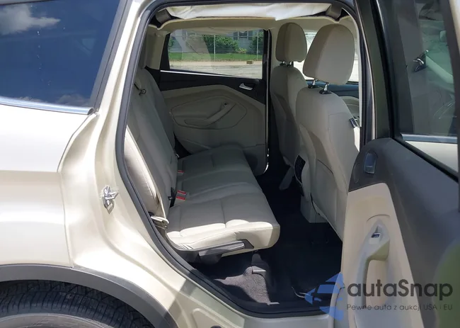 1FMCU0GD1HUE23048: 42558881