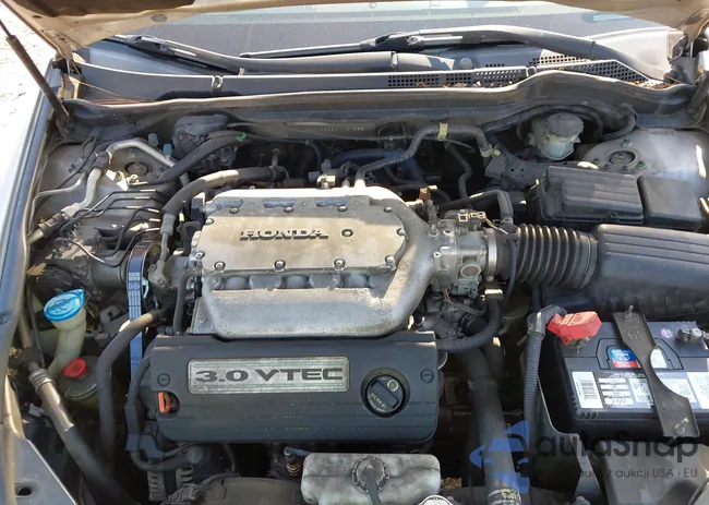 1HGCM66886A021555: 42558905