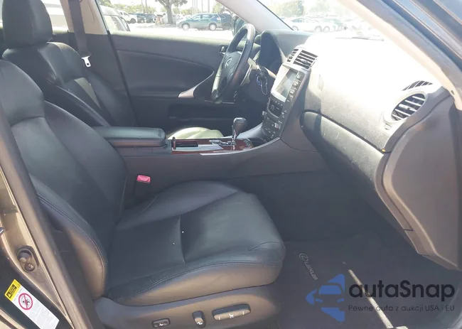 JTHBK262085082882: 42558966