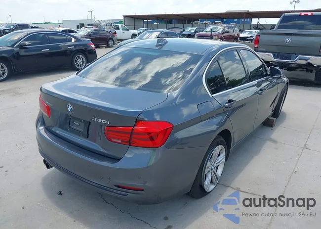 WBA8D9C56HK678445: 42558169