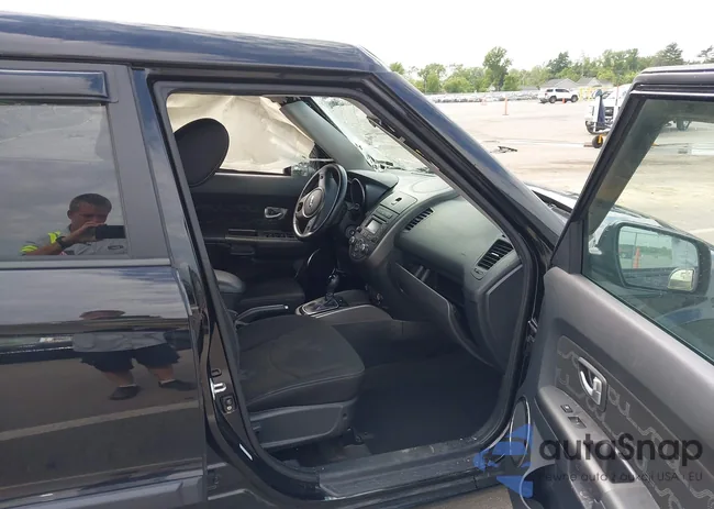 KNDJT2A69D7583353: 42558322