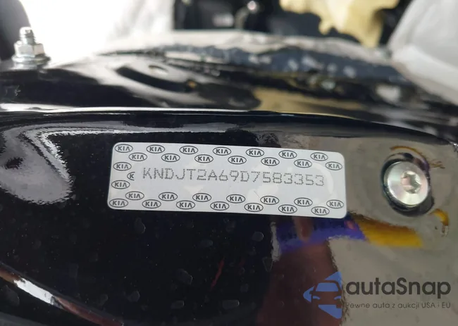 KNDJT2A69D7583353: 42558322