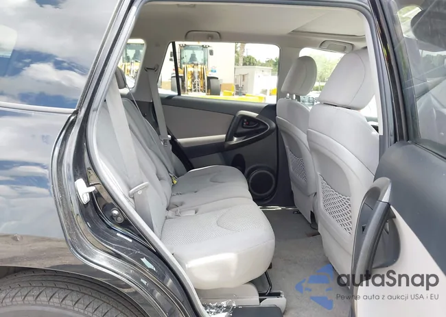 2T3BF4DVXBW124182: 42559549