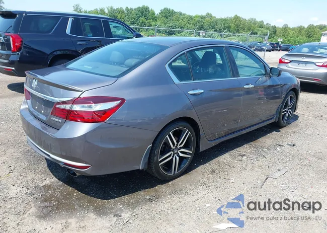 1HGCR2F57GA070330: 42559626