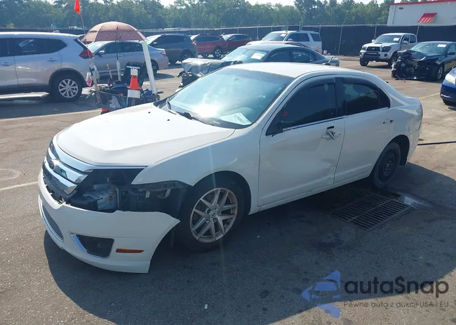 3FAHP0JA3BR281709: 42560033