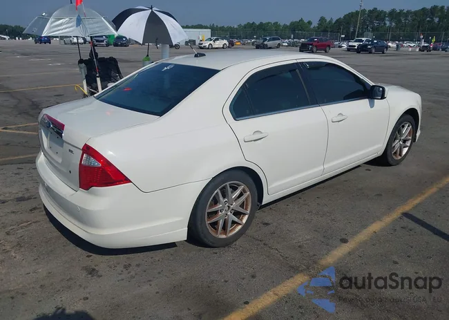 3FAHP0JA3BR281709: 42560033