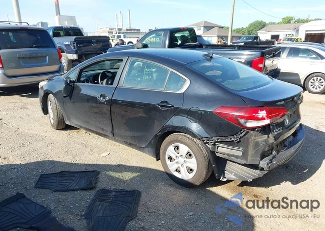 3KPFK4A78JE273638: 42560082