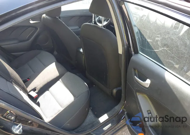 3KPFK4A78JE273638: 42560082