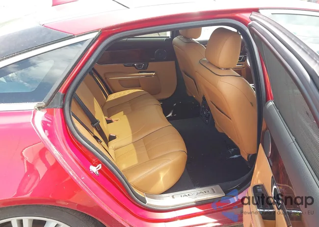 SAJWJ2GD1F8V84576: 42559246