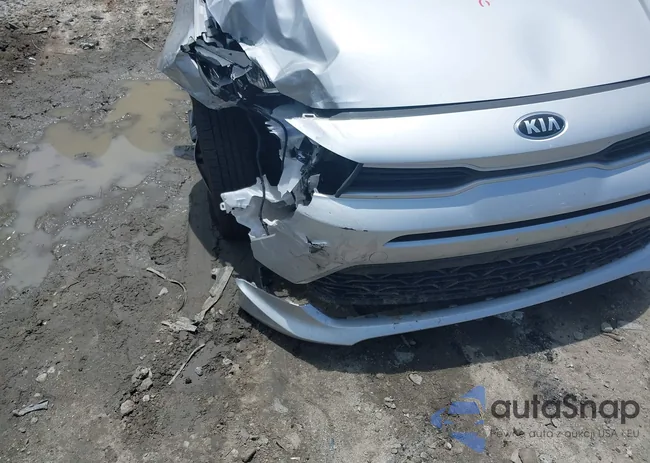 3KPA24AD9ME397261: 42559341