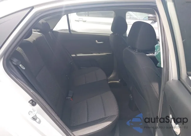 3KPA24AD9ME397261: 42559341