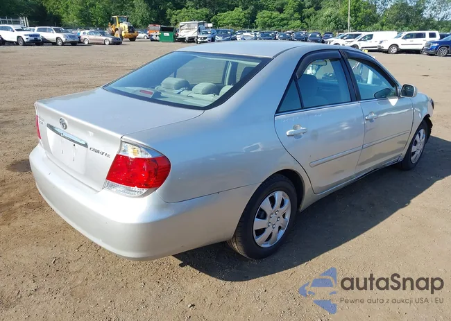 4T1BE32K75U522761: 42559432