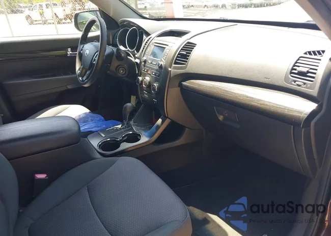 5XYKTCA69DG402877: 42560541