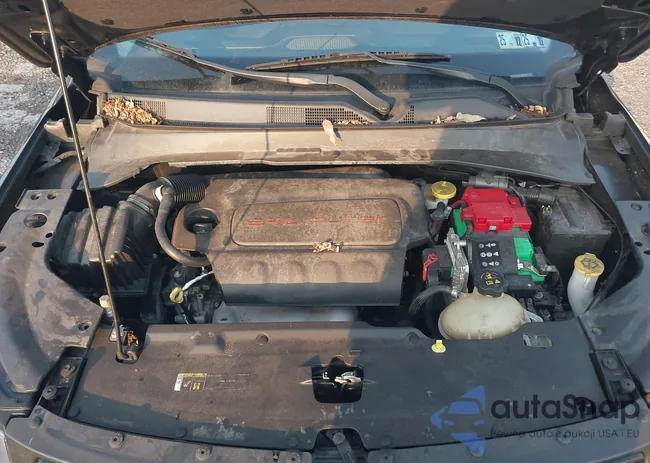 3C4NJDBB7LT209493: 42560576