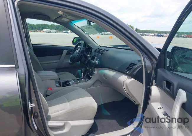 5TDZK3EH6CS087910: 42560742