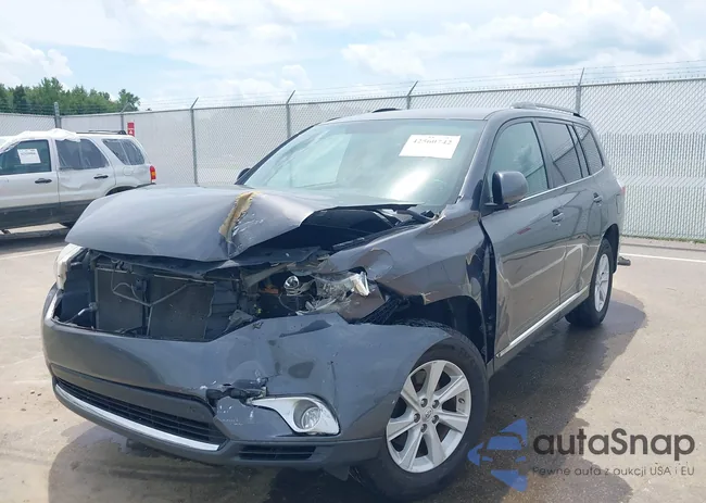 5TDZK3EH6CS087910: 42560742