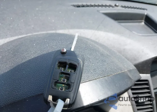 1G1PB5SH2D7176823: 42560746