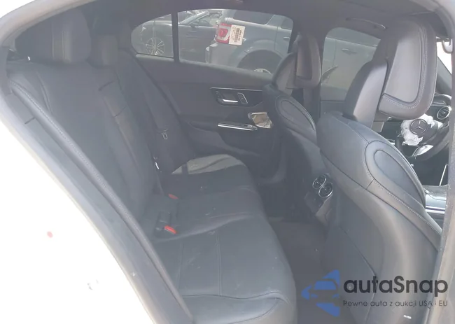 W1KAF4GB5PR151395: 42560787