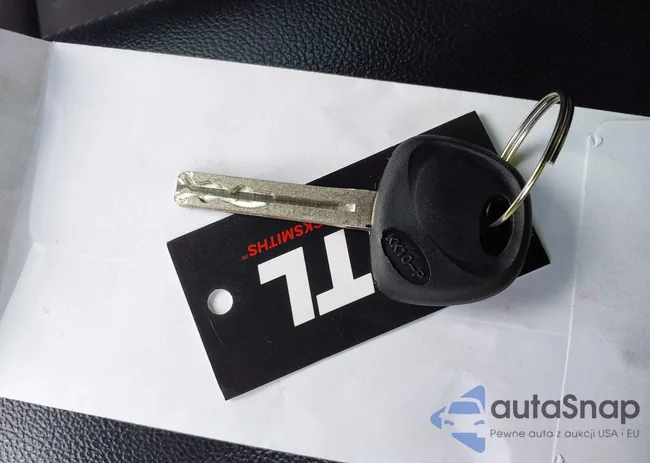 KNDJN2A23G7368403: 42560882