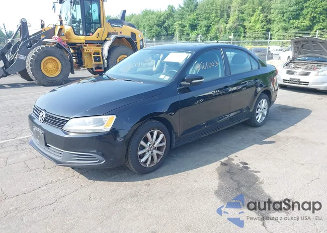 3VWDP7AJ1CM337742: 42561002