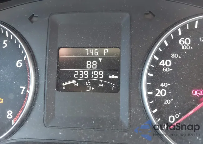 3VWDP7AJ1CM337742: 42561002