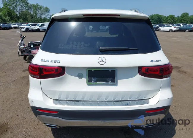 W1N4M4HB4NW201156: 42561029