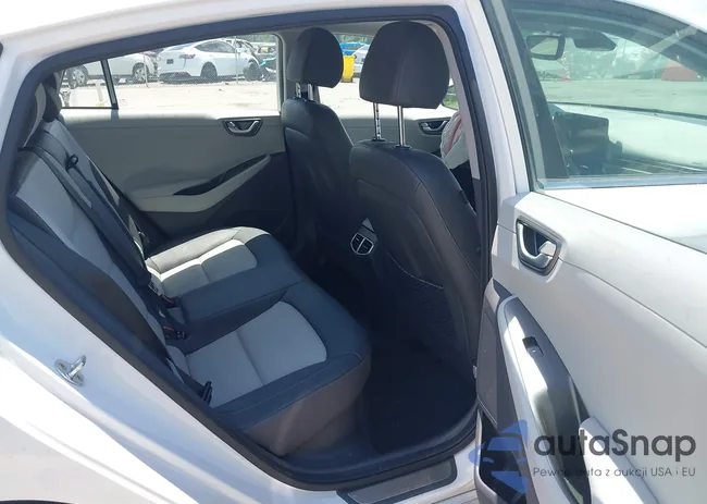 KMHC05LCXLU213966: 42560158