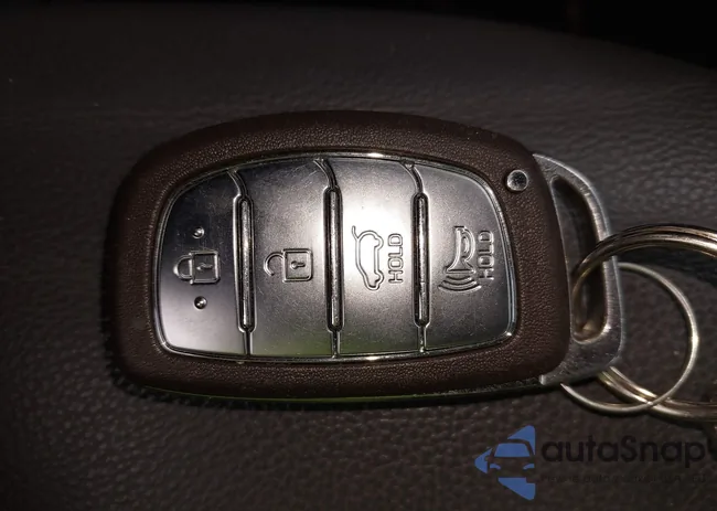 KMHC05LCXLU213966: 42560158