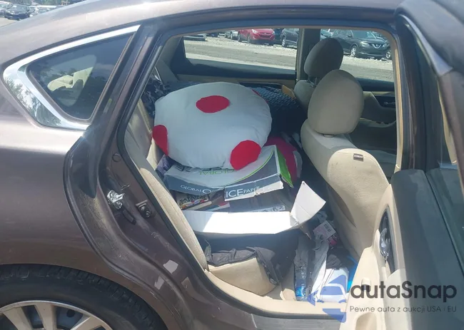 1N4AL3AP0DC918303: 42560211