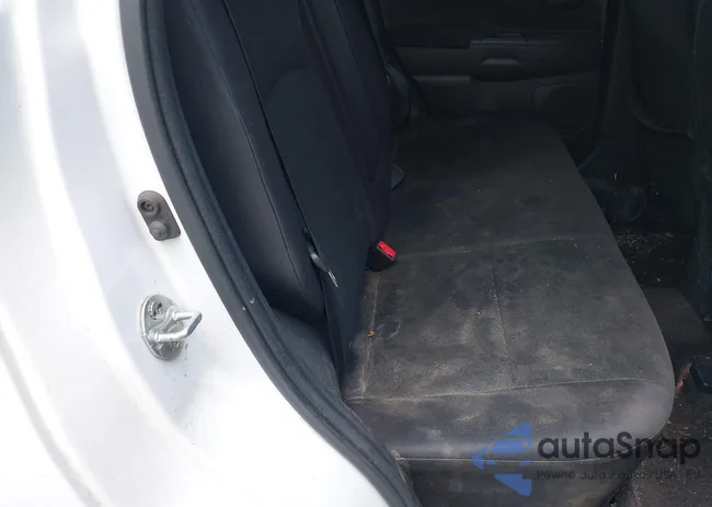 4A4AR3AUXEE010101: 42560363